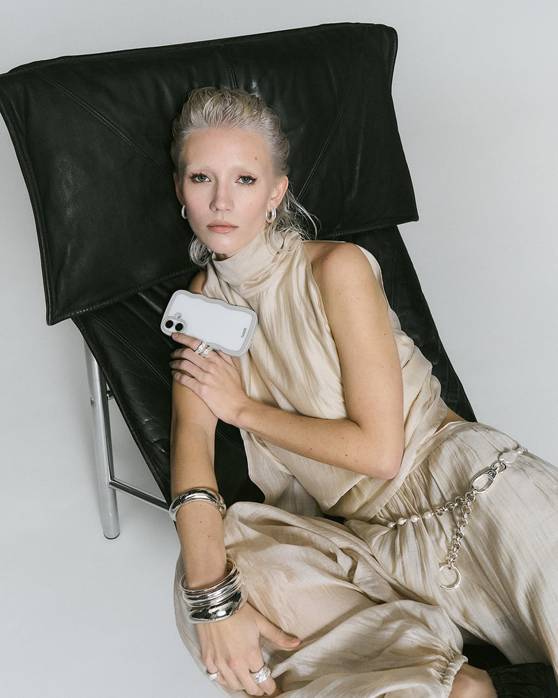 Phone Case Wavy Wool Gray/Transparent iPhone 17 Pro