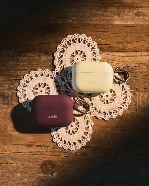 Silicone Case Solid Bordeaux Airpods 4