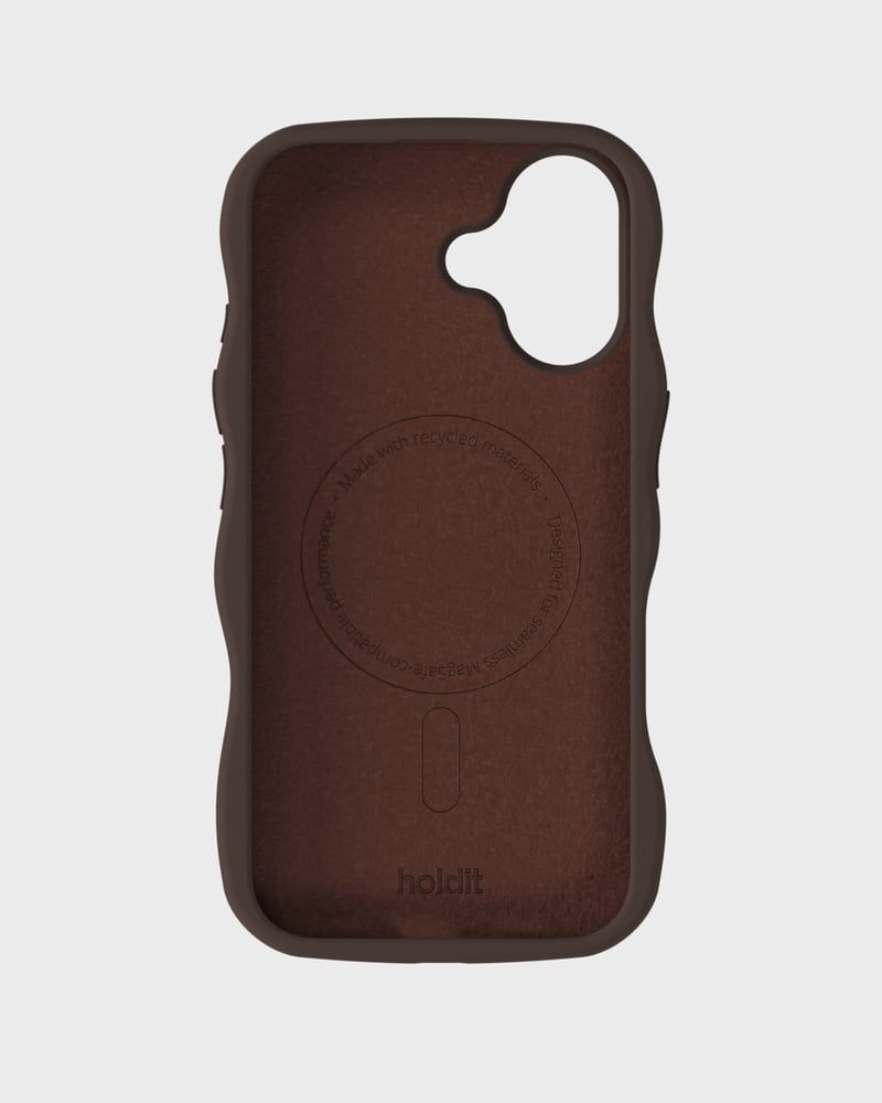 Phone Case Wavy Silicone Chocolate iPhone 16