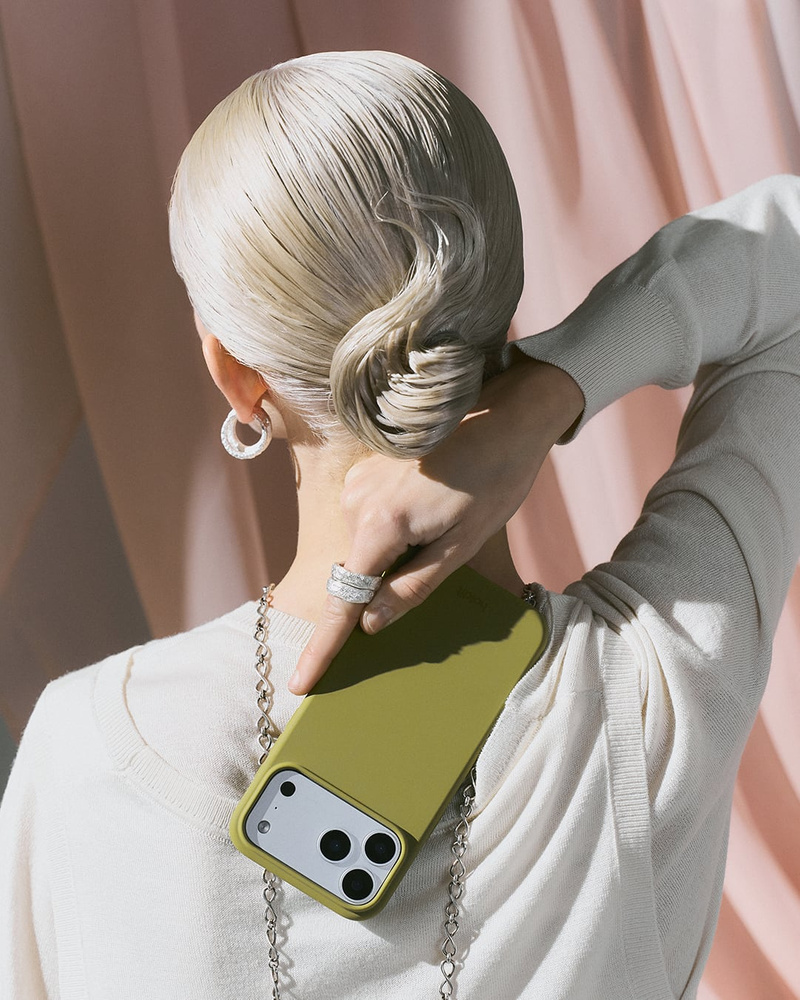 Phone Case Silicone Warm Olive iPhone 14